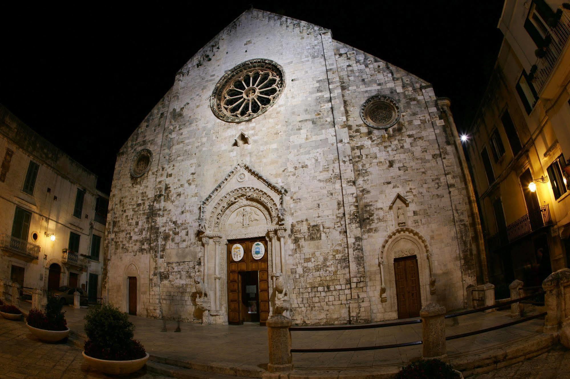 Ciao Hotel & Residence - Apartments Conversano Bagian luar foto